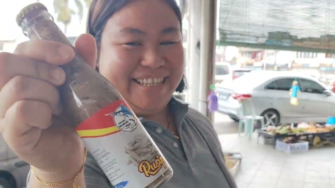 Tamu sri aman / makan mee atas sadau/ mandi air dor