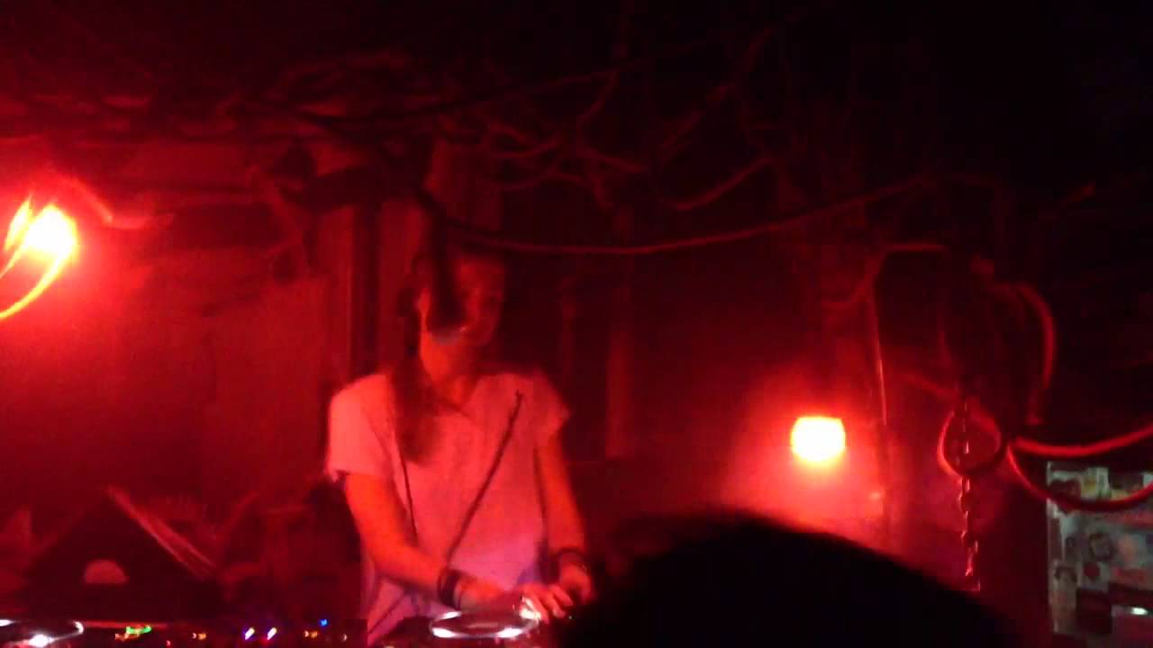 Ellen Allien  Essen Hotel Shanghai 8.5.13