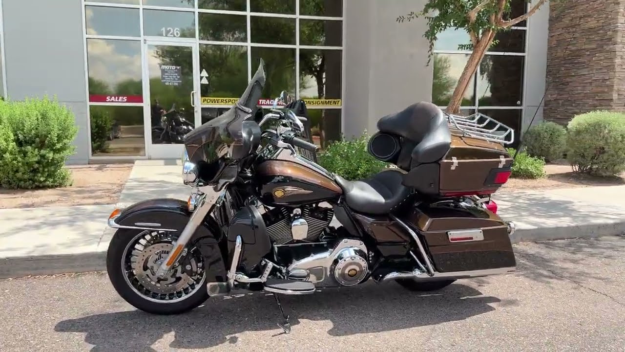 2013 Harley-Davidson FLHTK Electra Glide Ultra Limited Anniversary