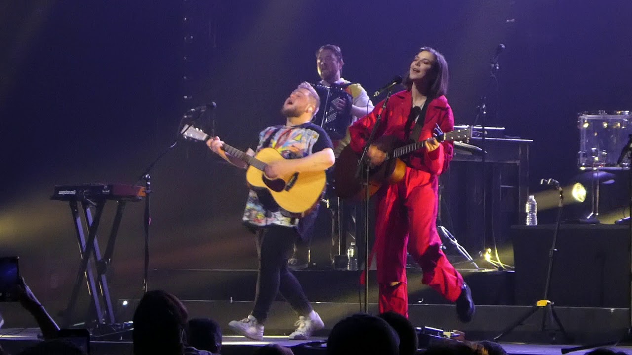 Of Monsters and Men – Little Talks (Live) Radio City Music Hall September 5, 2019