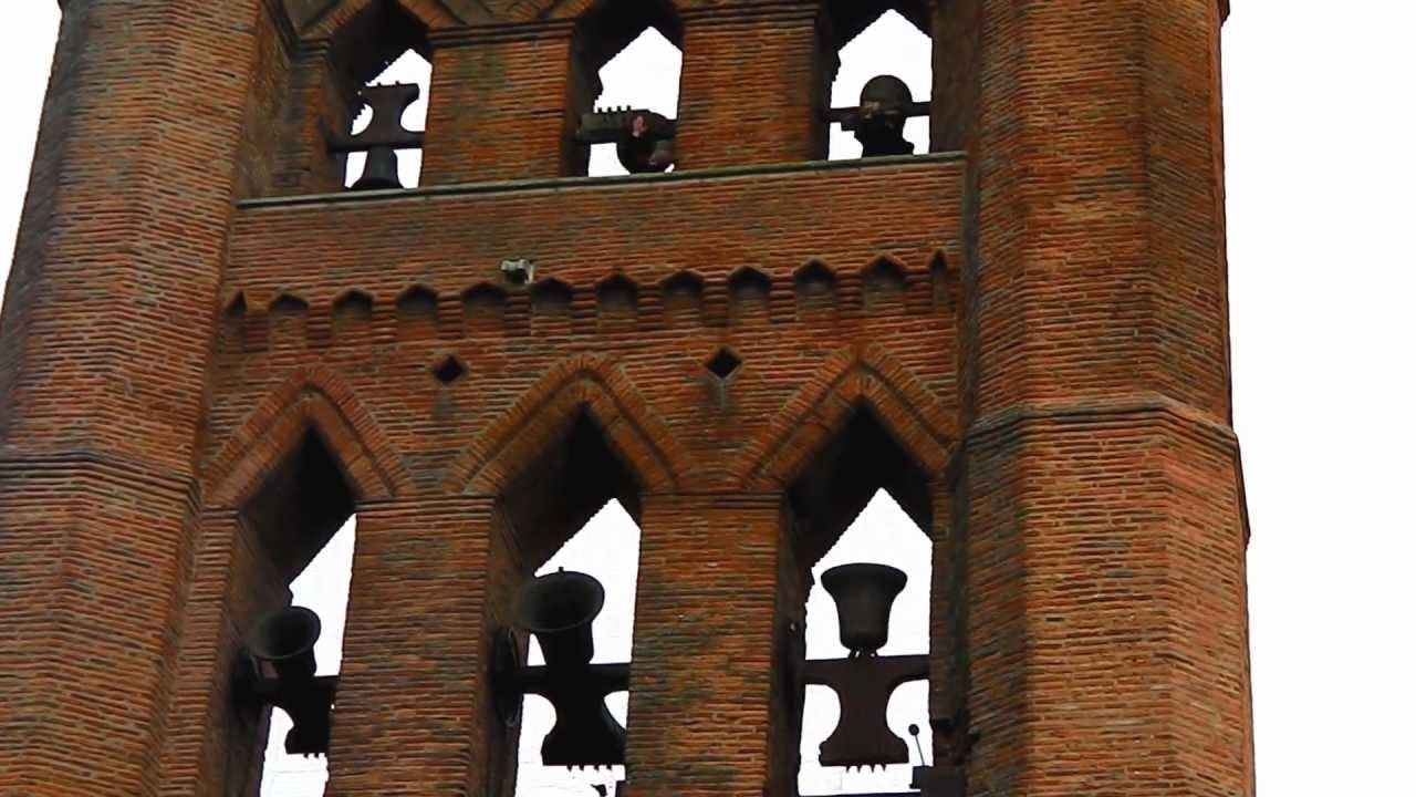 Cloches de l'église Notre-Dame de l'Assomption de Villefranche-de-Lauragais (volée tournante)