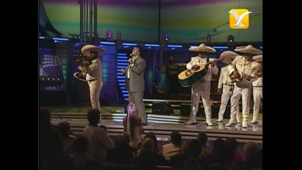 Juan Gabriel, Te Voy a Olvidar - La Farsante, Festival de Viña 2004