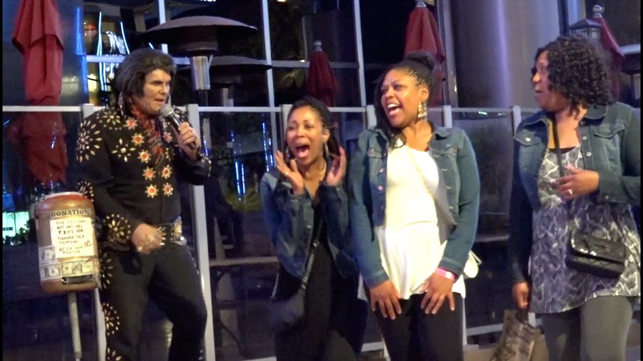 Elvis Presley SCARE Prank In Las Vegas
