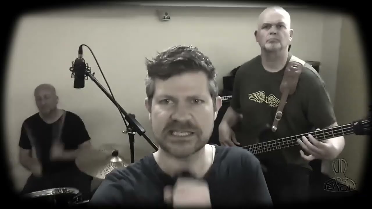 Unperson - She's a Psycho