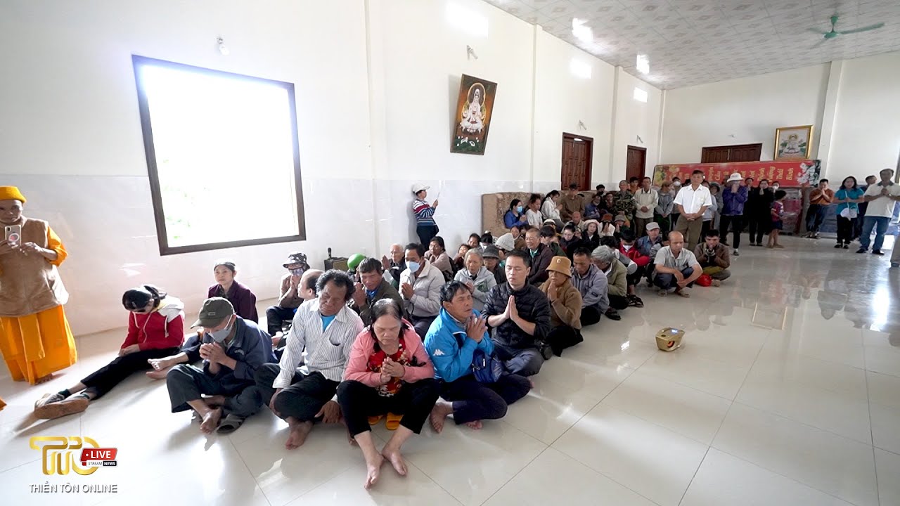 TỊNH THẤT TÂM ĐỨC PHÁT QUÀ TỪ THIỆN TẠI DI LINH, ĐỨC TRỌNG, TỈNH LÂM ĐỒNG