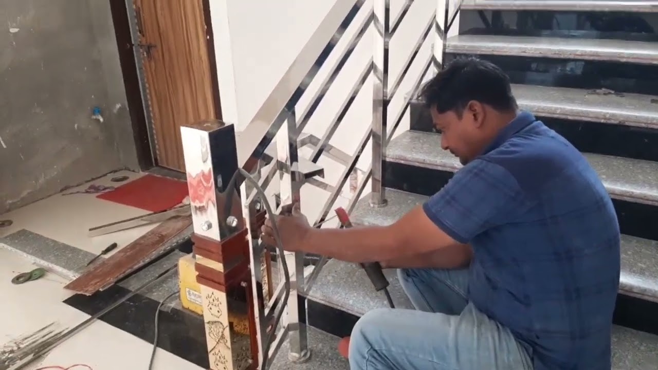 new #look #Jeene #Ki #railing# Hamare #channel# ko 👍subscribe 👍Karen......