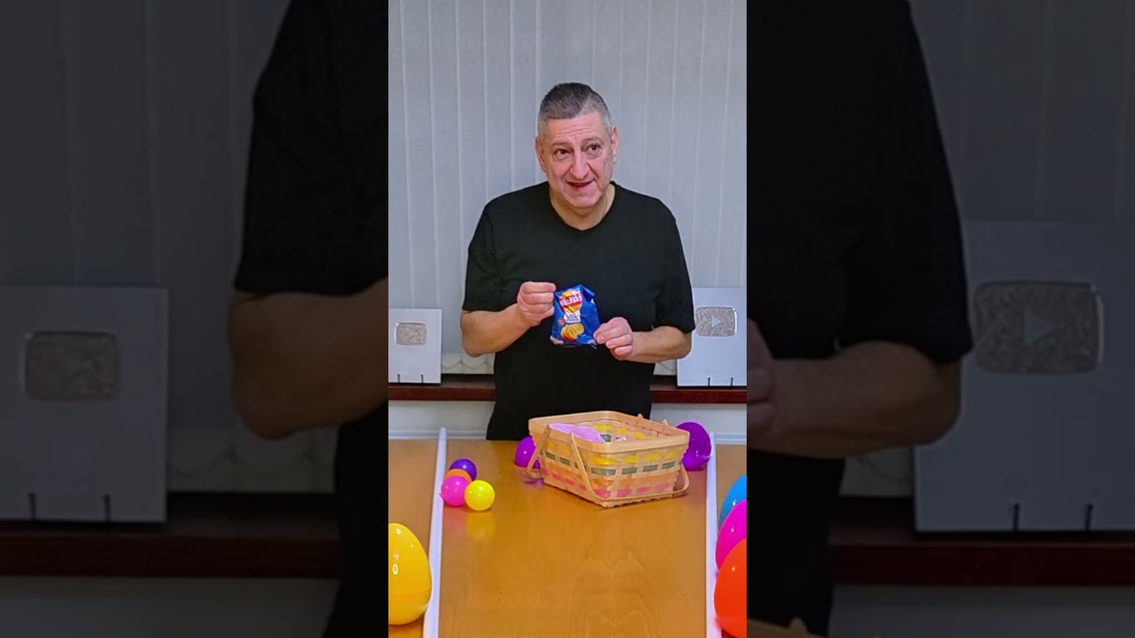 Соедини мяч с яйцом, чтобы ВЫИГРАТЬ!