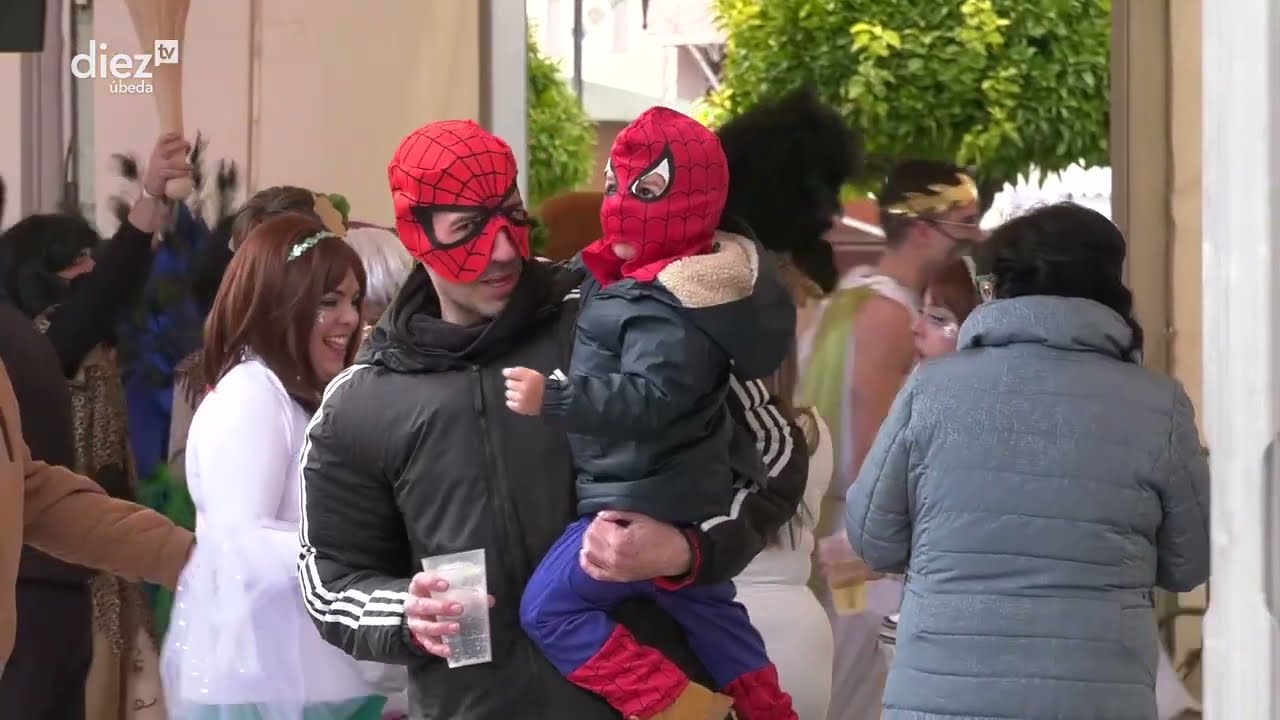 Carnaval de Torreperogil 2026 | Carnaval de calle: La magia está en la calle