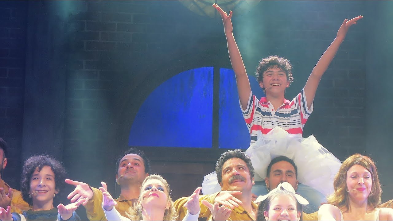 Billy Elliot Shine (Thiago Vernal, Lima, Peru)