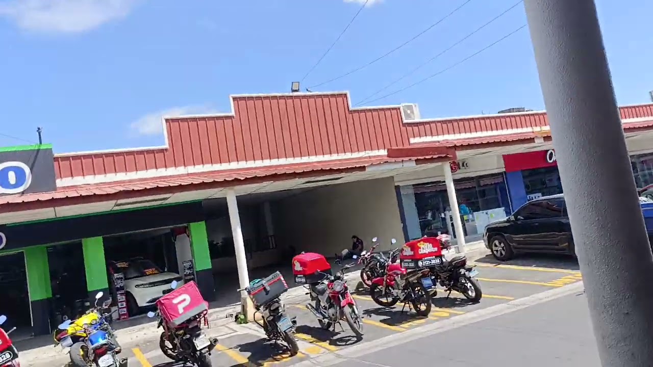 CAMINO A PLAZA MUNDO DE APOPA