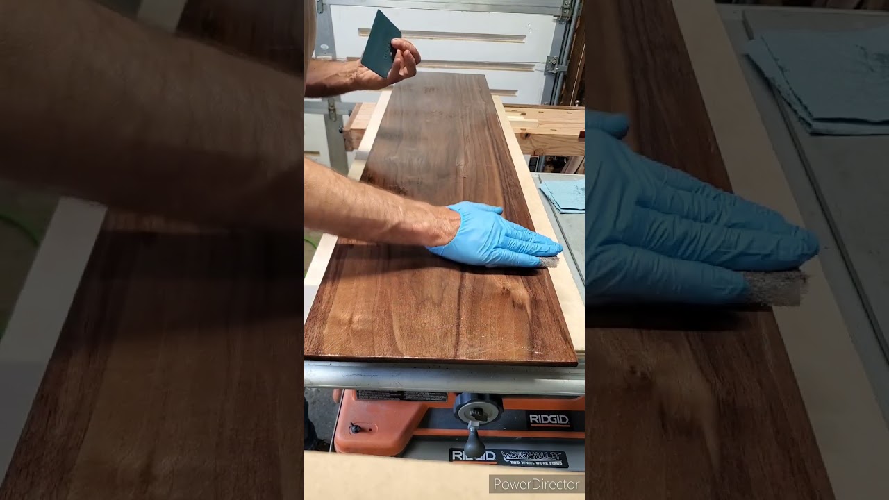 Finishing walnut with Osmo Polyx.