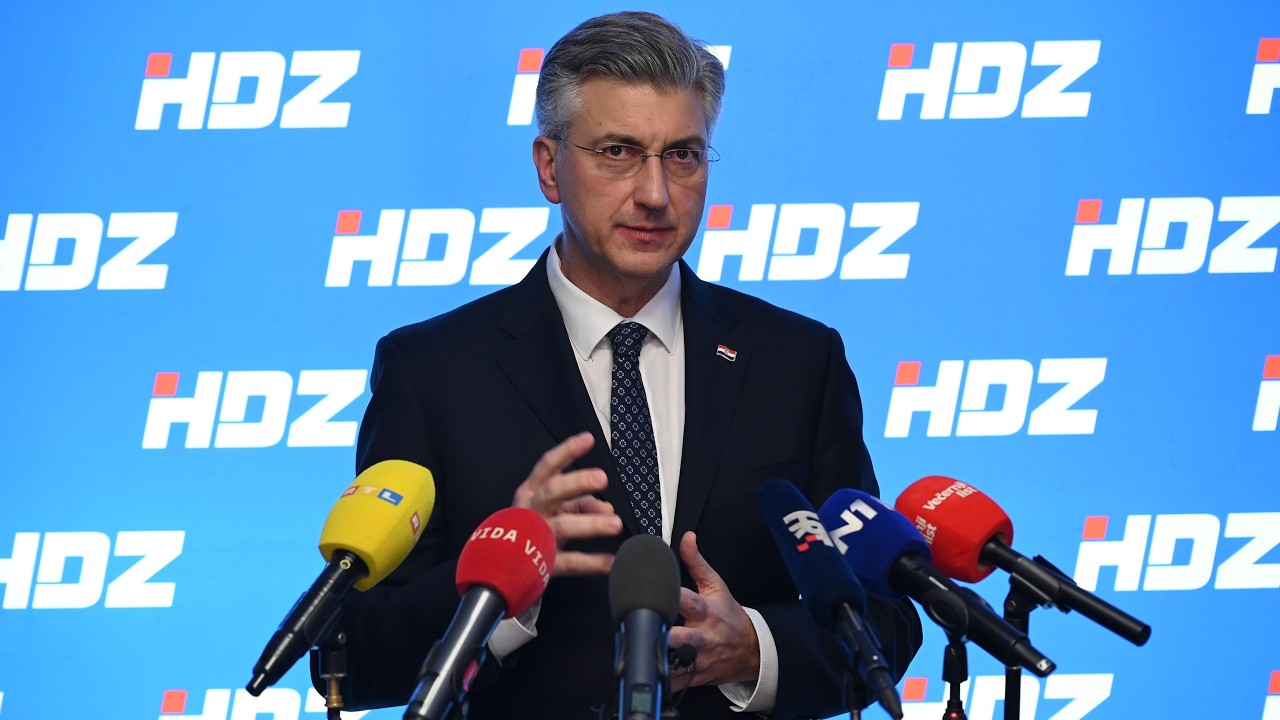 Plenković: Parlamentarna većina je stabilna - profesor Ružić bit će novi ministar!
