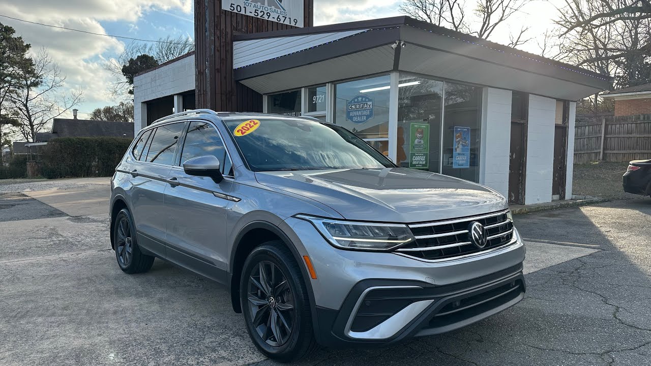2022 Volkswagen Tiguan SE Pyrite Silver - Virtual Walk Around