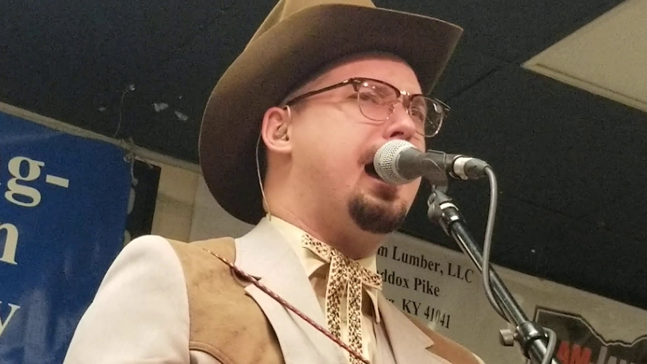 Back To The Mountains  / The Po' Ramblin' Boys