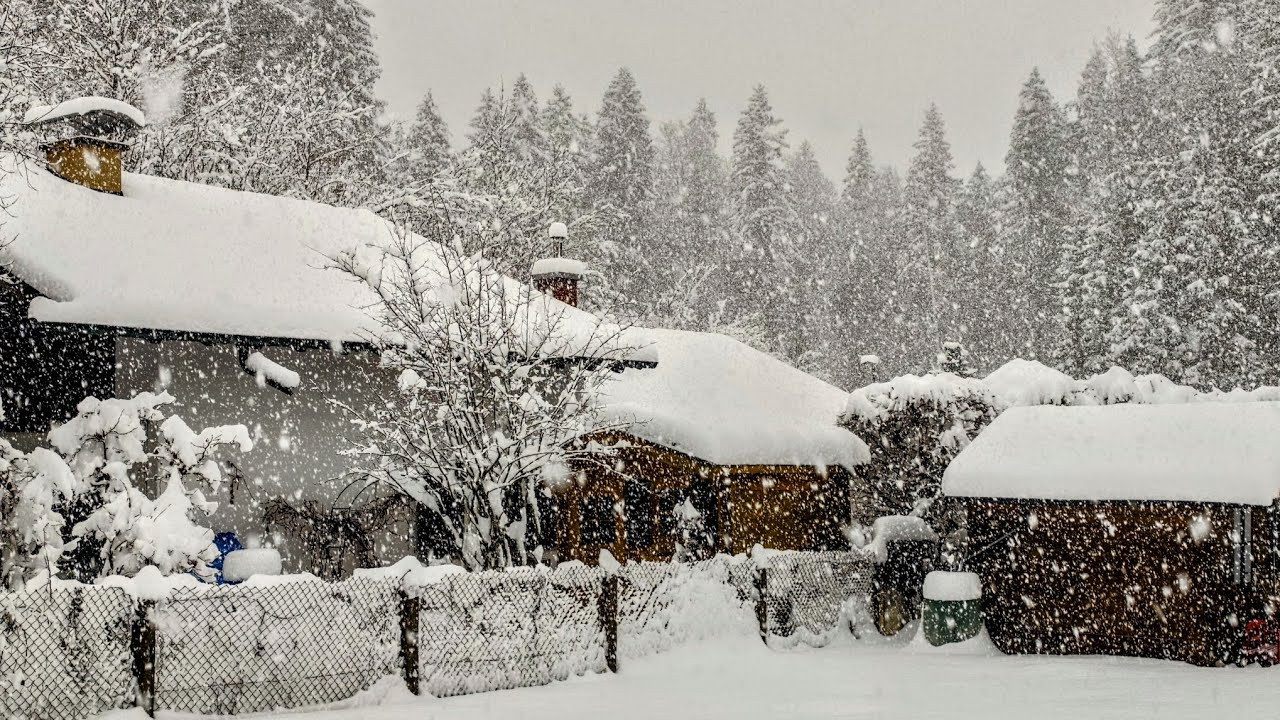 Wintereinbruch an Heiligabend im Zugspitzdorf Grainau
