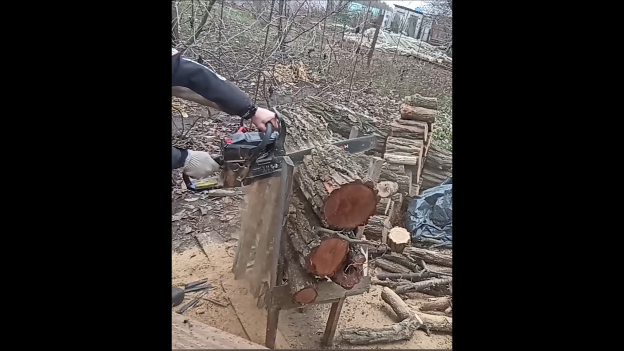 главное безопасно! и экономно пилим дрова
