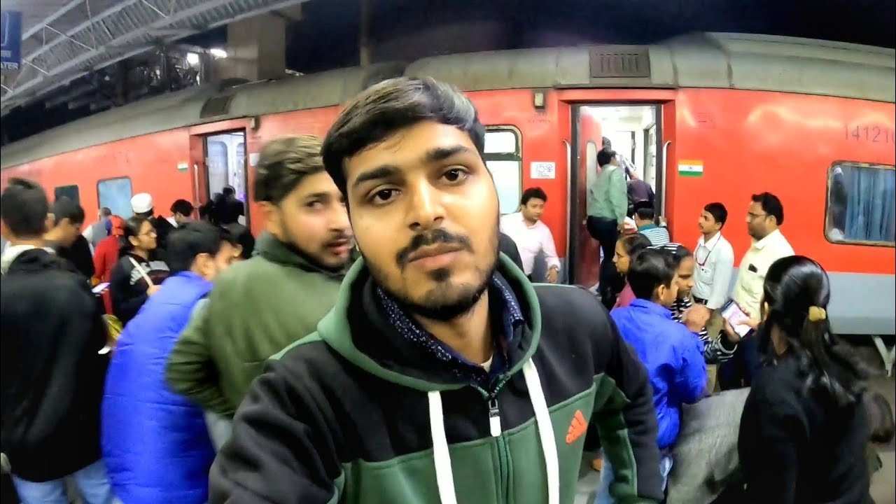 India Fastest Rajdhani ki Kahani | Mumbai rajdhani