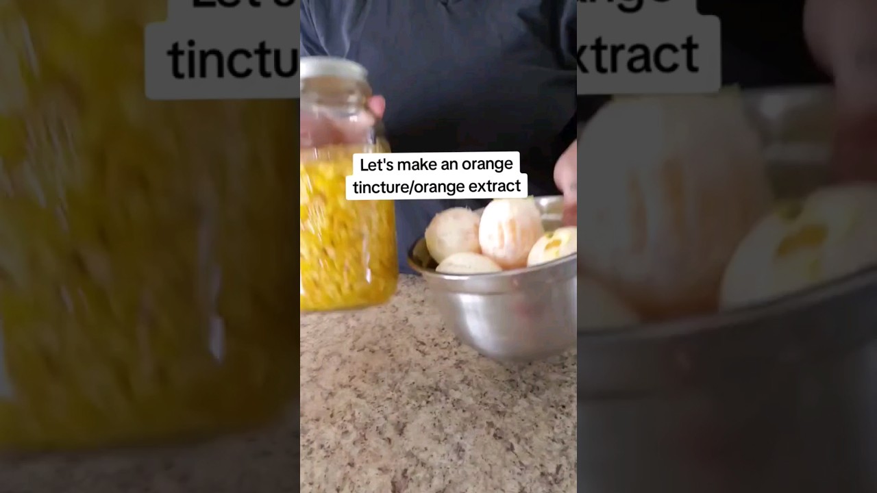 Let's make orange extract! #orangetincture #orangeextract #baking #extract #homesteading #herbalism