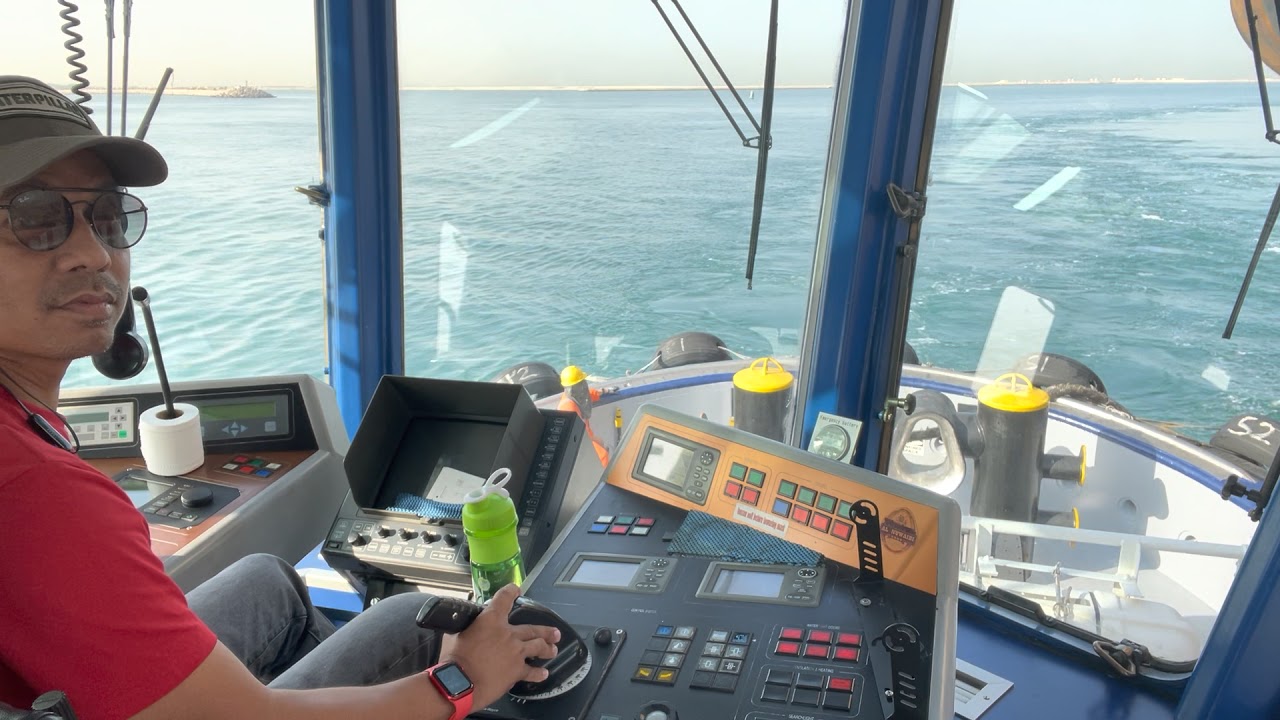 Bow to stern atau 69 pada kapal Azzimuth