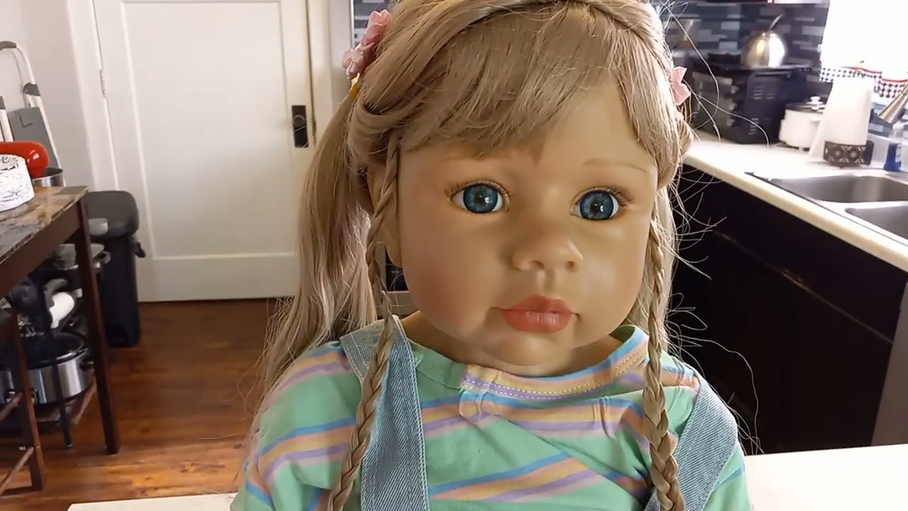 a new addition. introducing Journee River.  a Masterpiece Doll