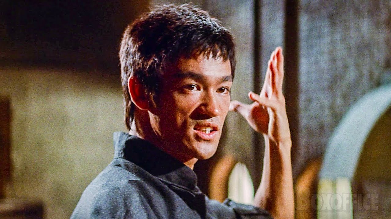 BRUCE LEE teaches respect to 4 arrogant BULLIES | The Way of the Dragon FIGHTING SCENE