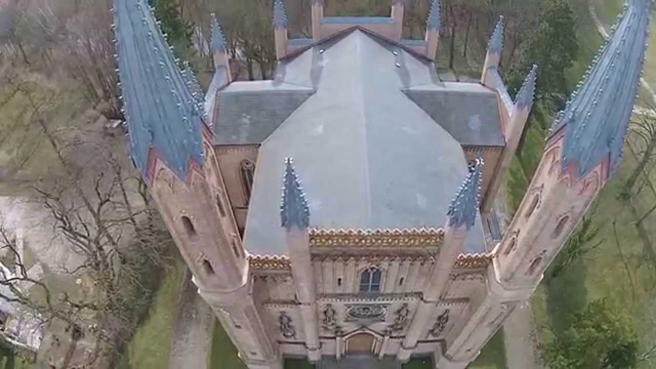 Schlosspark Neustrelitz - dji phantom 2 vision + with epson moverio bt 200
