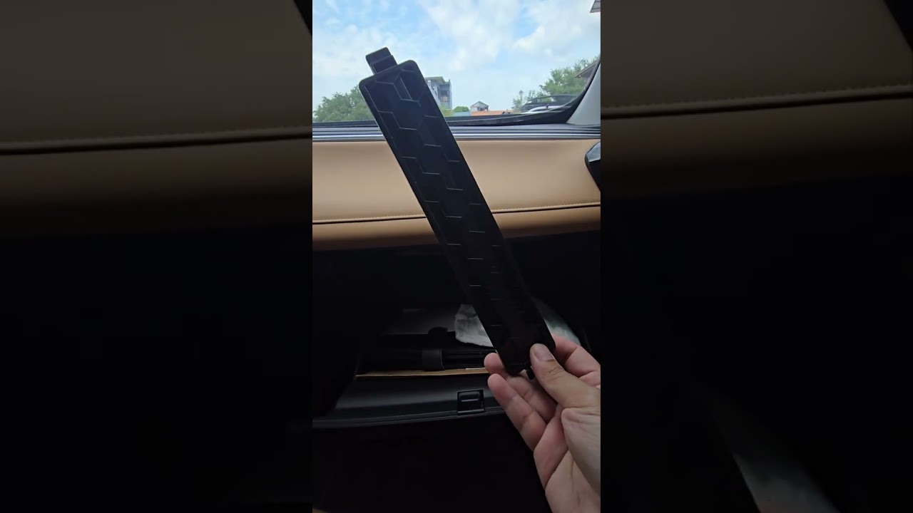 GAC GS3 Emzoom R-Style / replacing the cabin filter