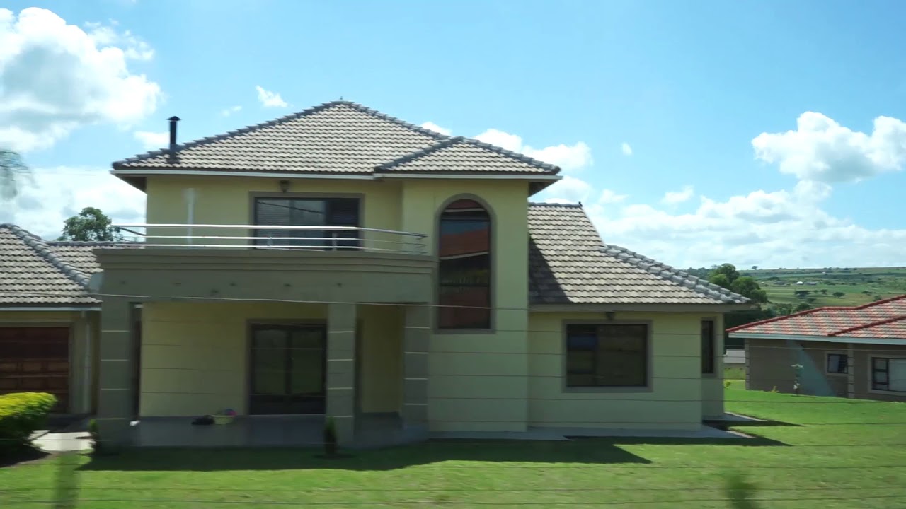You Won’t Believe These Houses Exist In Swaziland 🇸🇿 !