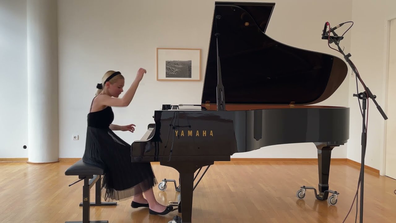 Andjela Dinic - J. Brahms: Variations on a Theme of Robert Schumann, Op. 9