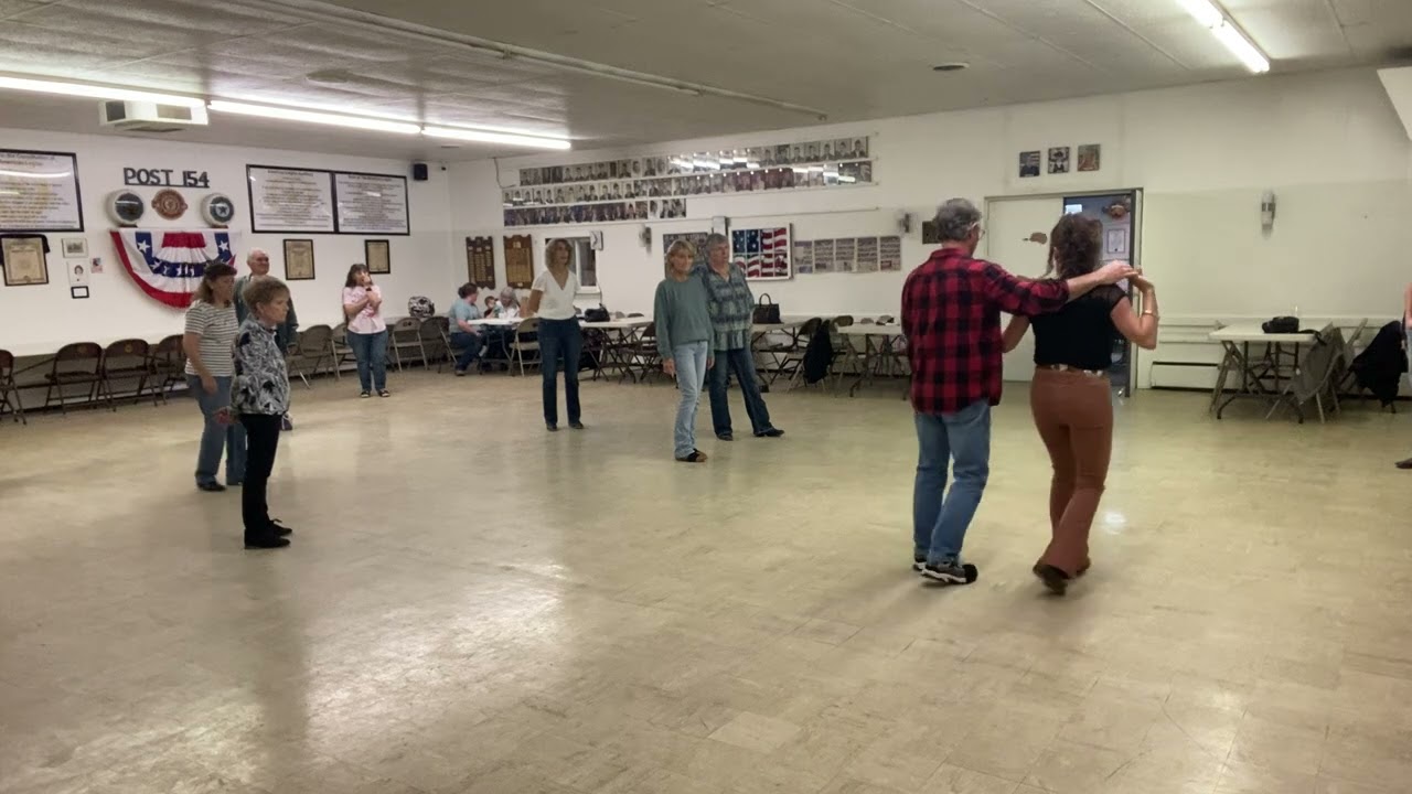 Be Her Couples Line Dance 