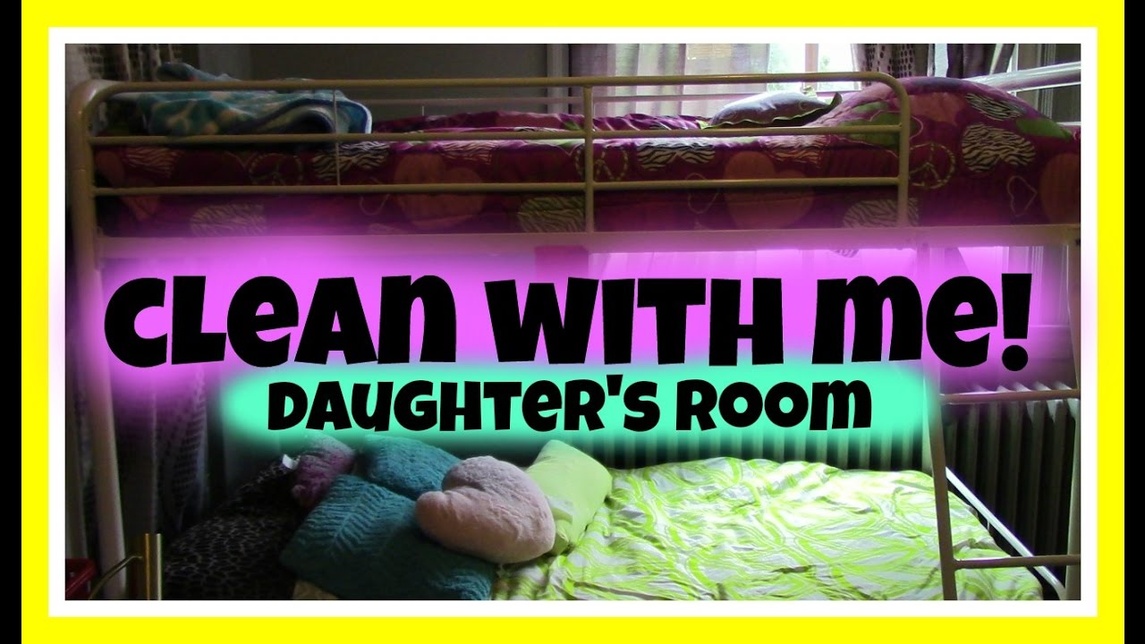 Clean With Me! Daughter's Room; MomentswithMommy