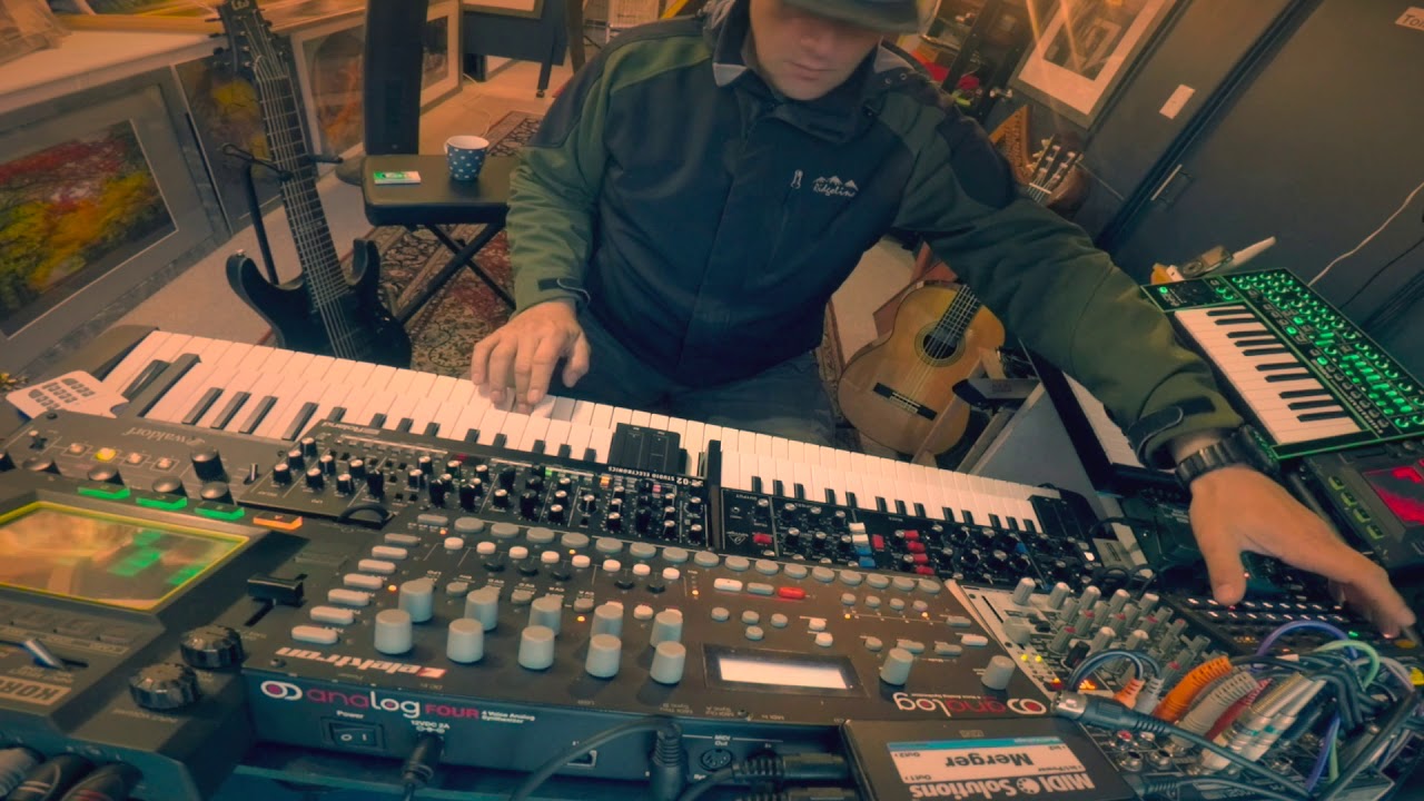 ALL THE TEA IN CHINA: Impro Analog Synth Stories. On ModelD, SE02, Digitakt, Analog4, Strymon