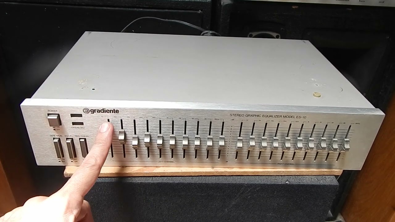OPINIÃO - EQUALIZADOR GRADIENTE ES-10 LINHA COMPO 1982 -