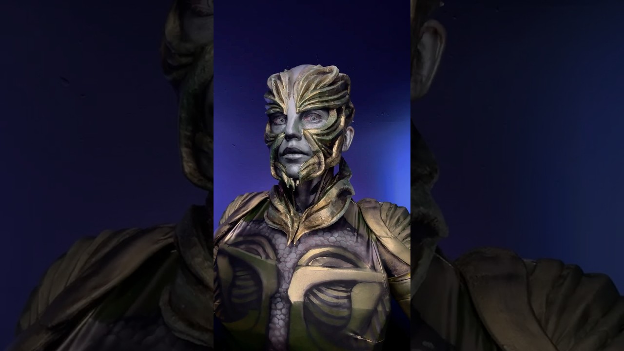 Косплей Эмриса из EXODUS