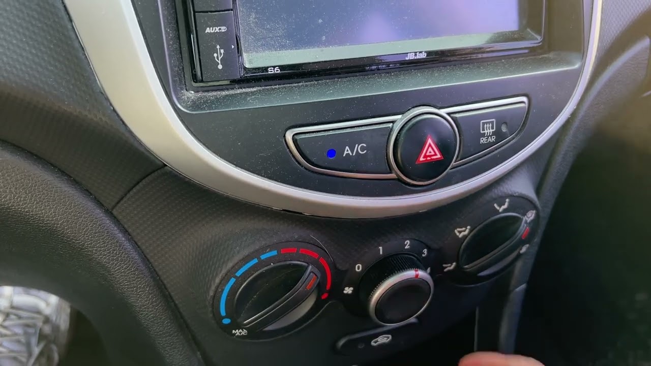 HYUNDAI ACCENT 2015YEAR USED CAR EXPORT HNG