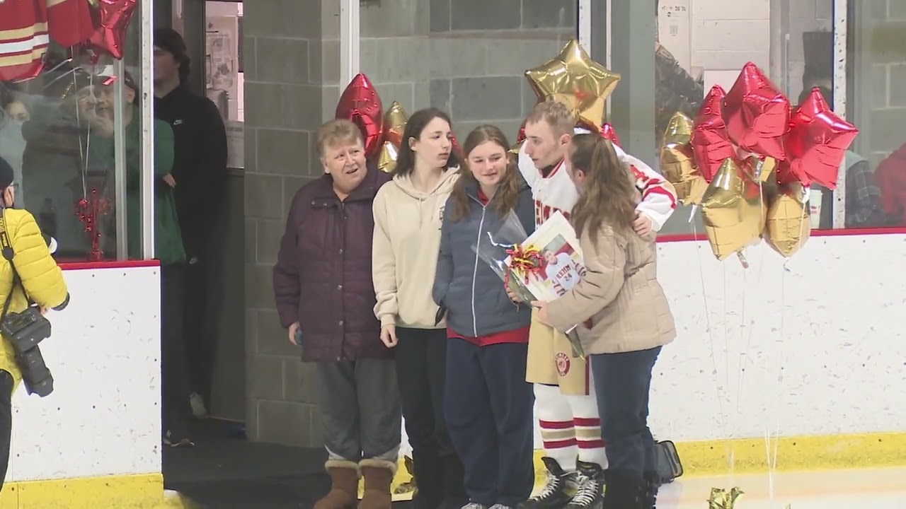 Everett Hockey Senior Night vs. East Bridgewater
