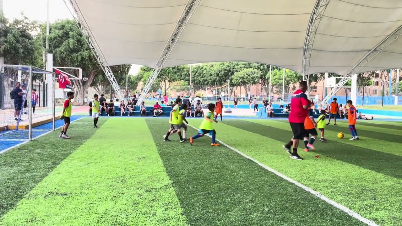 Fútbol de niños 