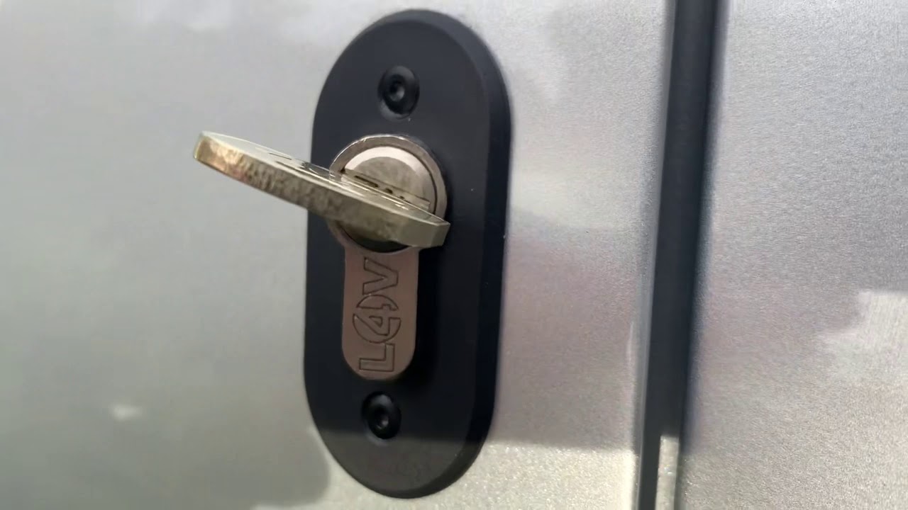 VW Transporter T6.1 Starline S96 Van alarm / Deadlocks / Anti hijack / Warn away proximity sensor