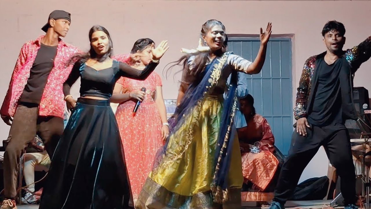 அசத்தல் ஆடல் பாடலுடன் கிராமிய கச்சேரி