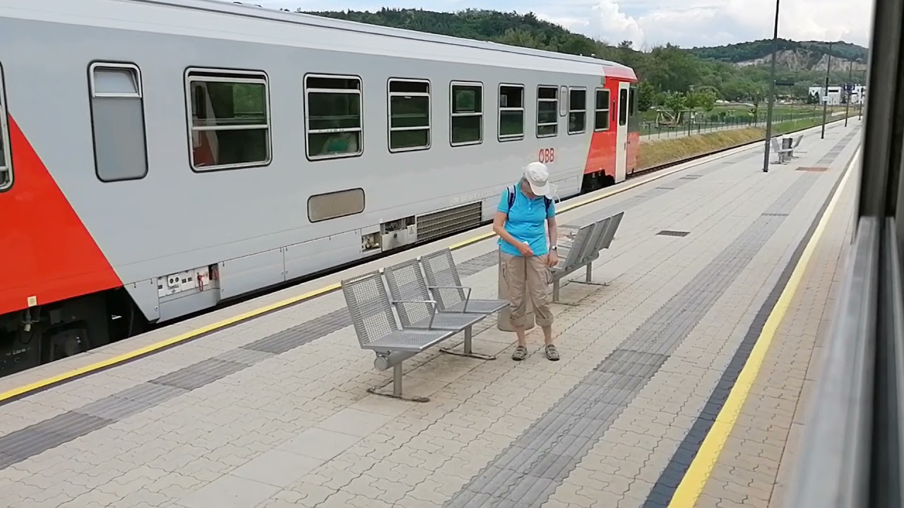 R44 6242 Krems/ Donau St. Pölten Hbf