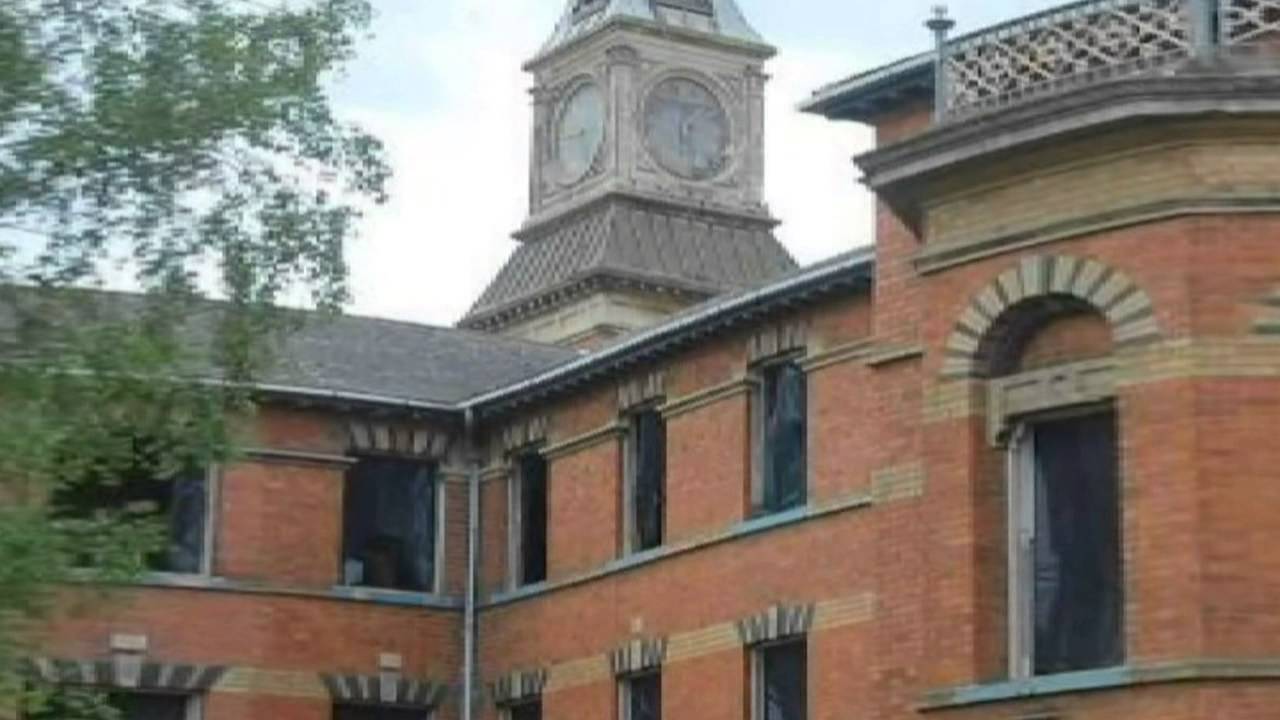 St Crispin Hospital 1876   1995 Duston Northampton The Demise