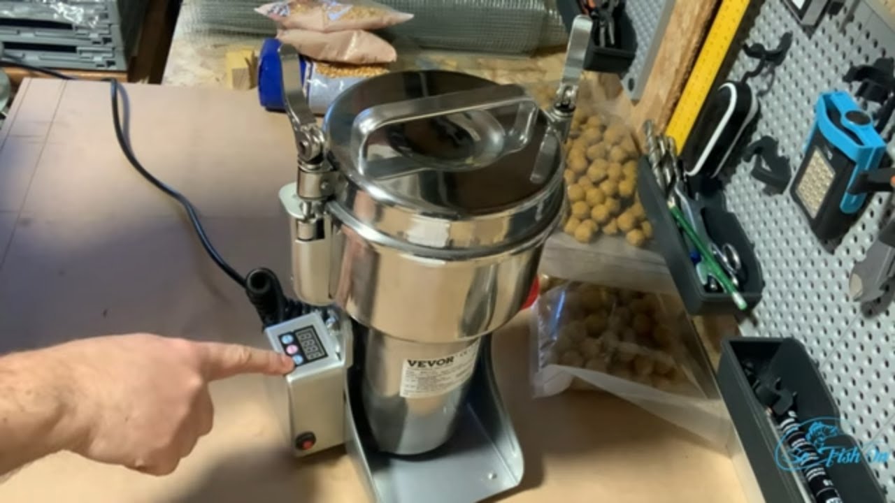 Moulin à grain VEVOR 2500 g pour faire vos farines fraiche pour la pêche, GRAIN GRINDER review