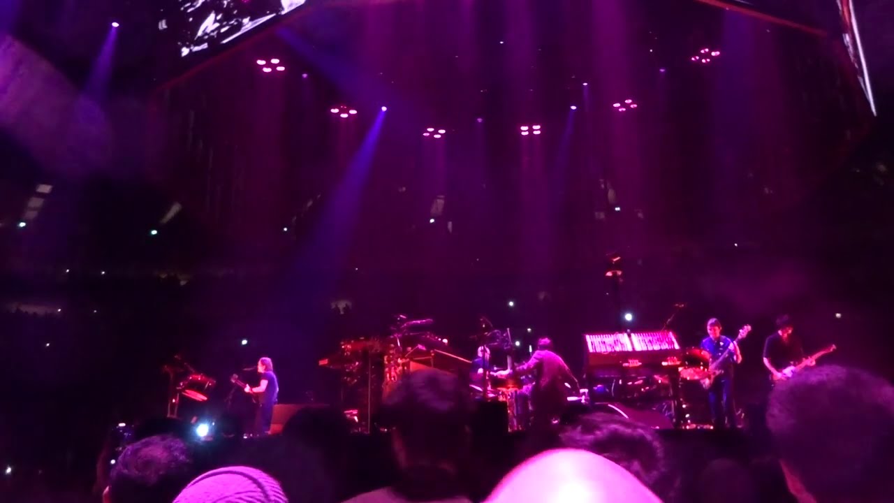 radiohead - weird fishes/arpeggi - o2 arena, london - 25/11/25