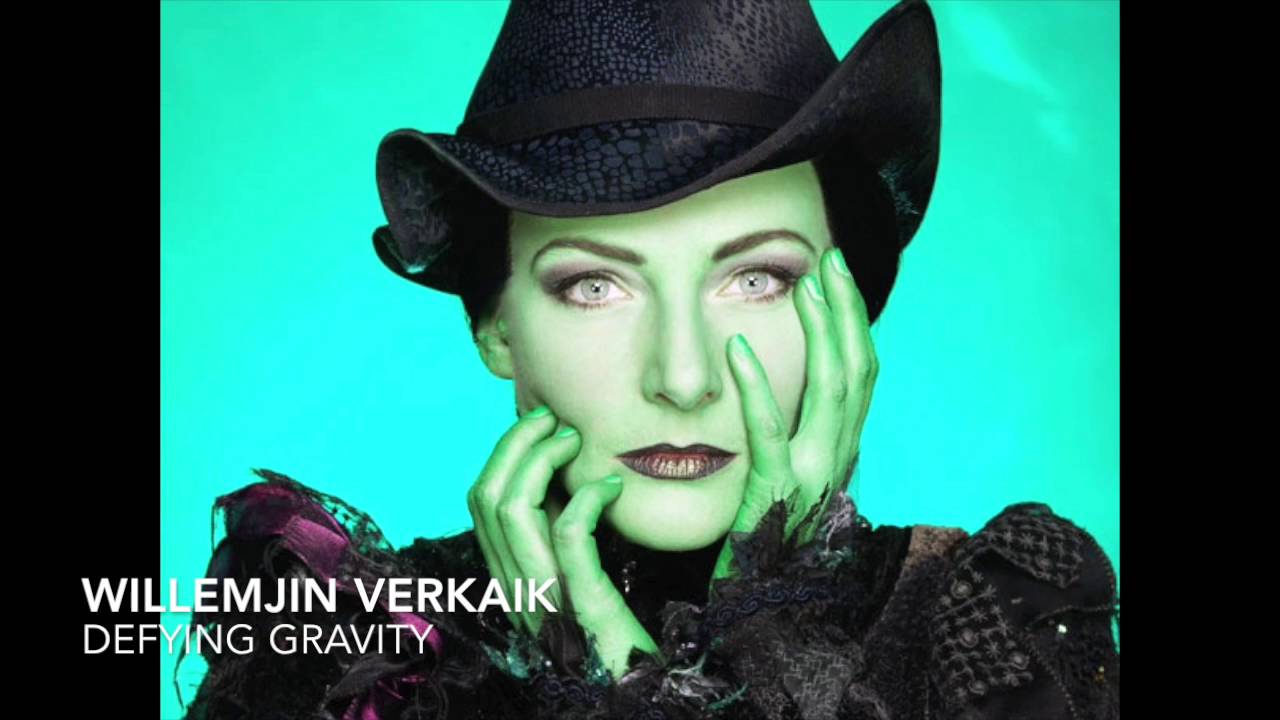 Elphaba show down: Willemjin Verkaik vs Emma Hatton Wicked showdown