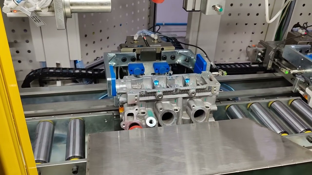 Fully Automated Cylinder Head Leak Test Machine.