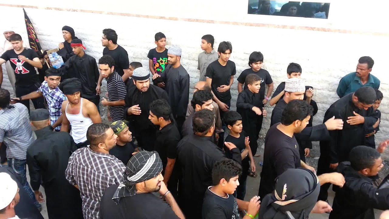 مسيرة عزاء على اﻻمام الحسين سلطنه عمان وﻻية بركاء
