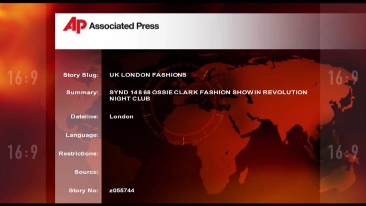 SYND 14 8 68 OSSIE CLARK FASHION SHOW IN REVOLUTION NIGHT CLUB