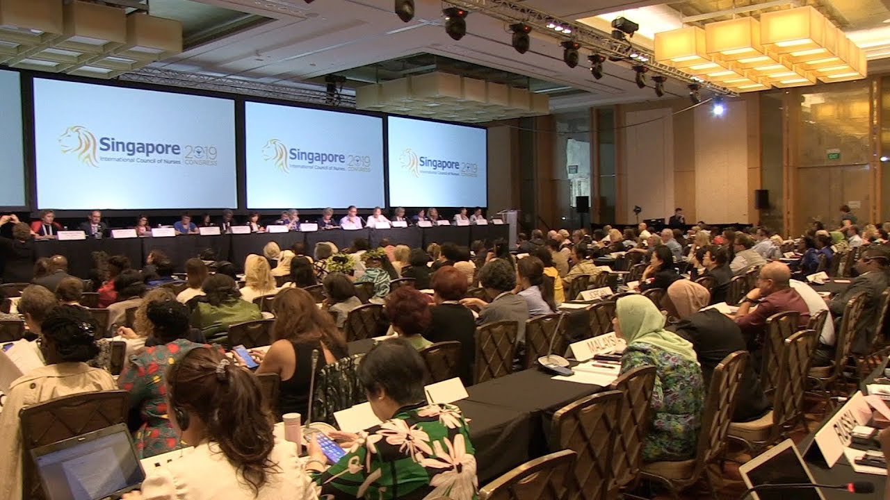 Adaptarse a la vida profesional: los estudiantes debaten durante el Congreso de Singapur