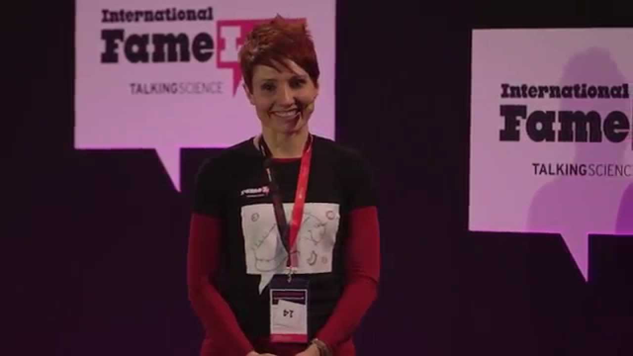 Aleksandra Ziembińska-Buczyńska. Co bakteria je? P&oacute;lfinał FameLab 2015