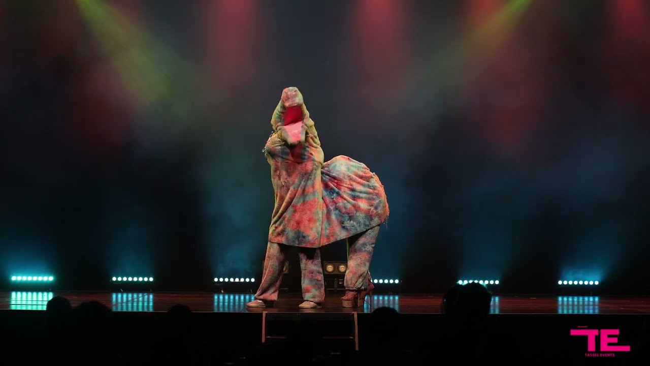 Ruby Slippers & Egson Ham - The Victorian Burlesque Gala 2025